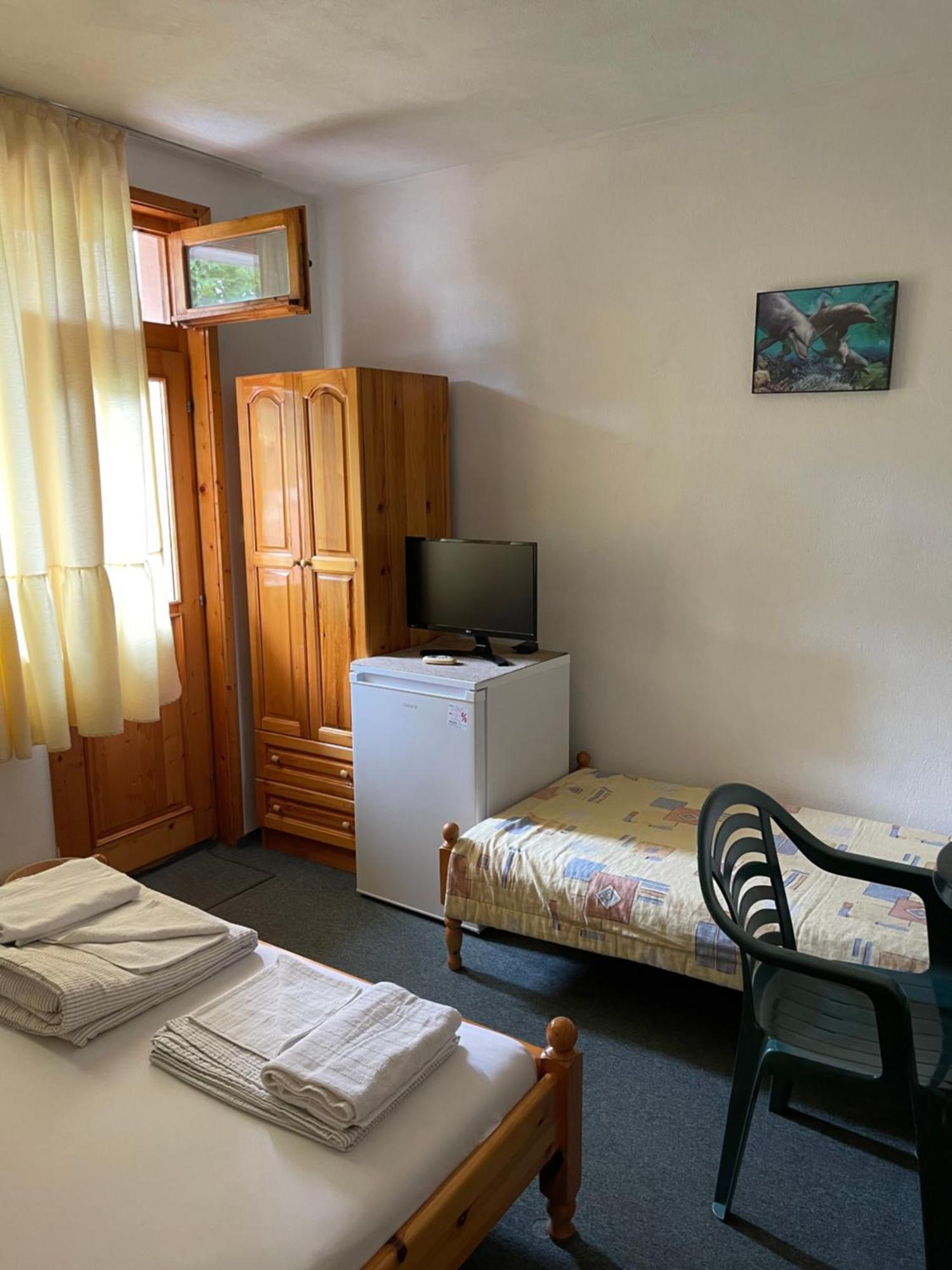Chervenkov Guest House Černomorec Pokoj fotografie